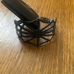 NWT Simply Vera Vera Wang Halloween Black Spider Web Cuff Bracelet